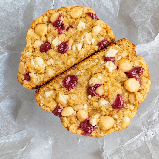 MACADAMIA FRAMBOISE CHOC BLANC 🩷